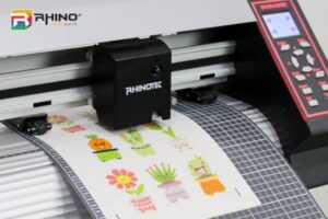 Keunggulan Mesin Cutting Sticker Rhinotec