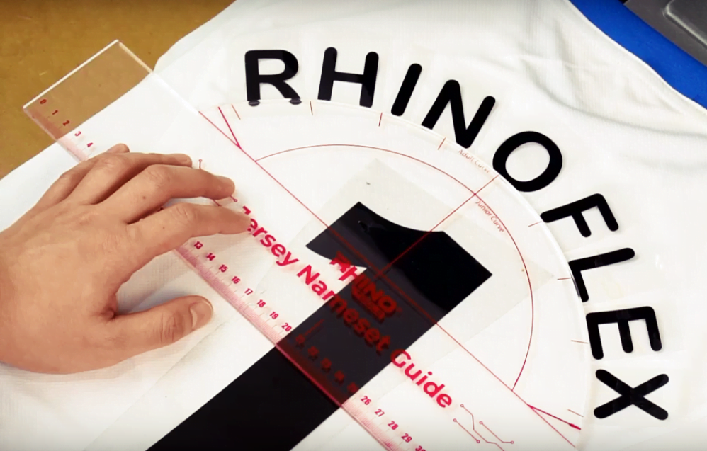 Cara Mudah Menempatkan Desain di Kaos
