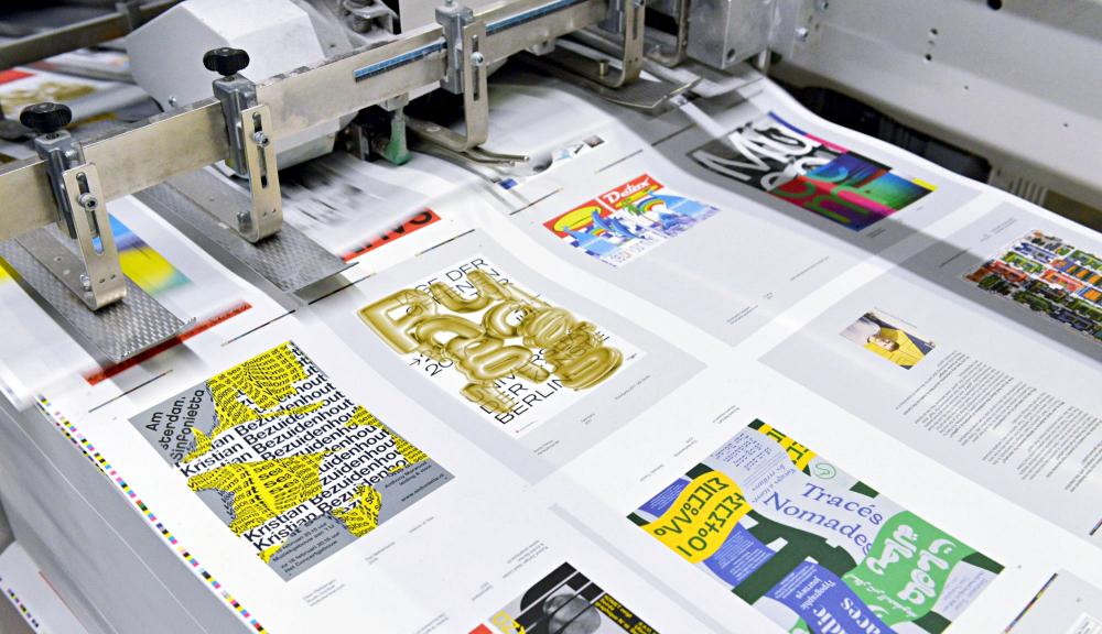 Manfaat Poster Iklan Promosi