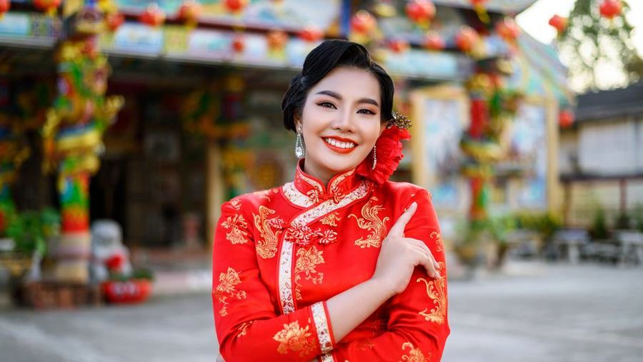 Tren Baju Imlek Wanita Terkini di Tahun 2024