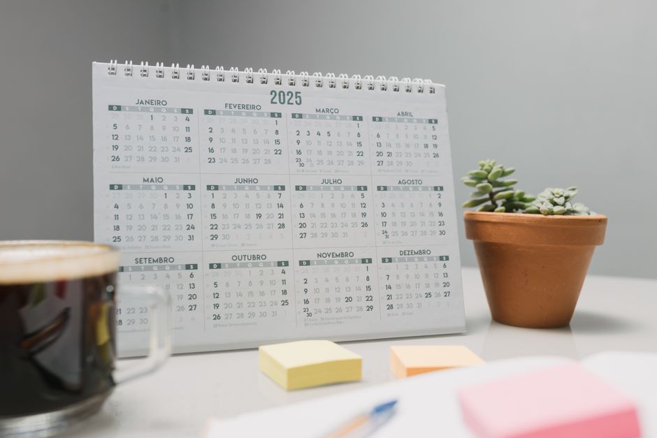 Ukuran Kalender: Panduan Standar untuk Berbagai Jenis Kalender